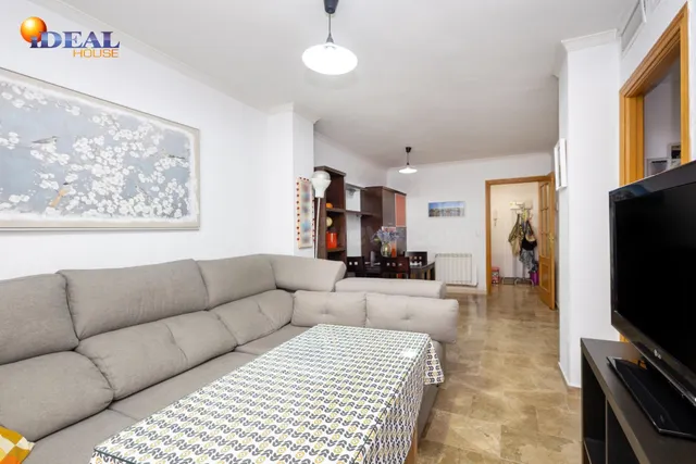 Piso de dos dormitorios en Sanders, en urbanización privada con piscina, pistas de padel, plaza de garaje y trastero — 4