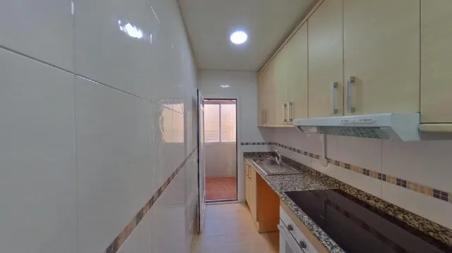 PISO DE 3 habitaciones GRAN-VIA /CREU ALTA — 6