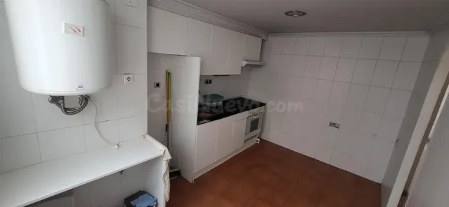 PISO CON ASCENSOR 4 habitaciones - foto 2