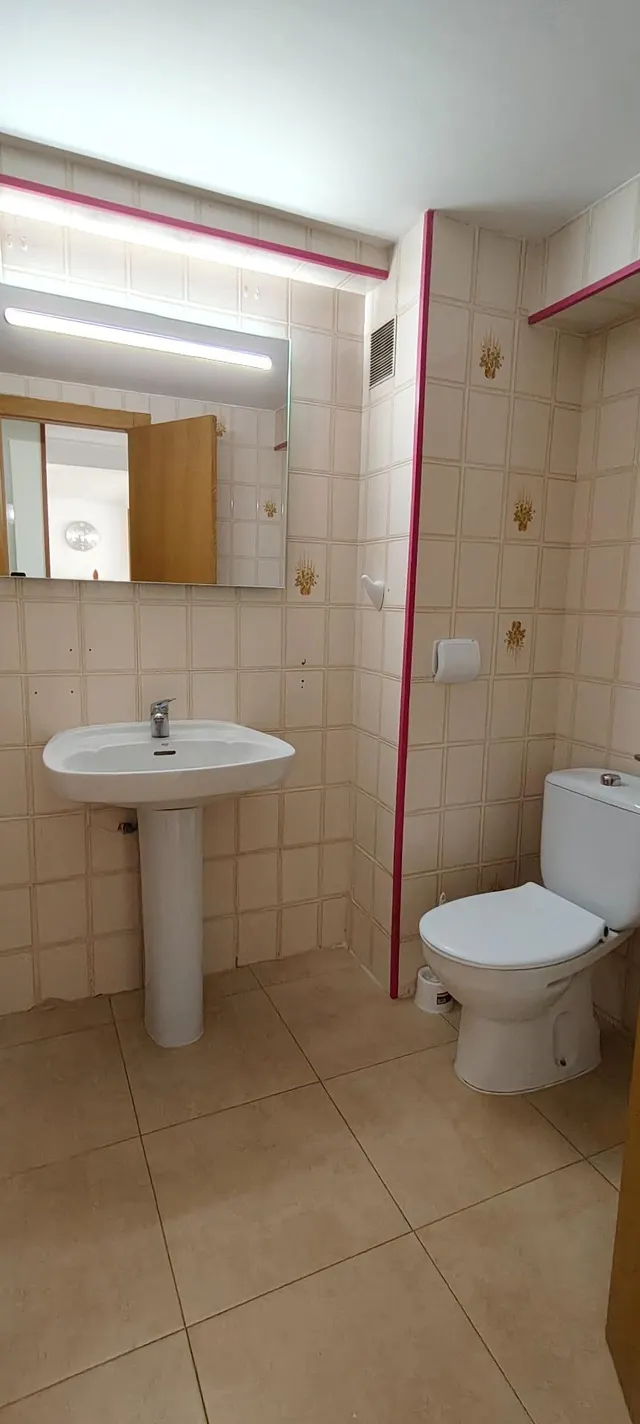 Bonita vivienda con 3 dormitorios y ascensor — 26