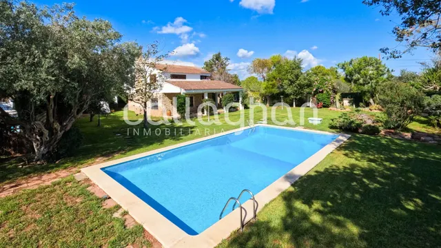 Chalet 4 habitaciones 413m² en venta - NUEVA SANTA BARBARA — 44