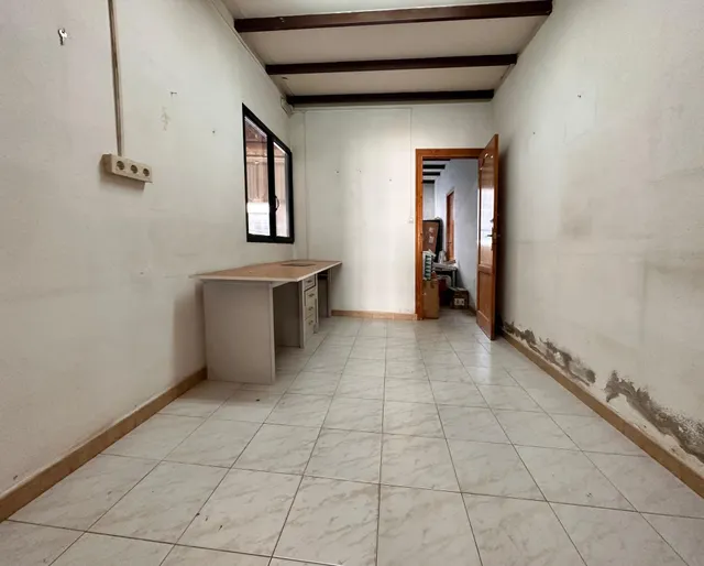 Nave industrial 188m² en alquiler - Centro urbano 4 — 7