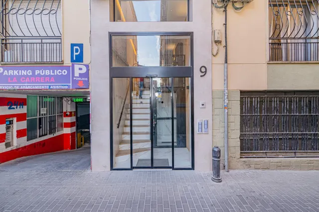 ¡Tu Nuevo Hogar te espera!  Semi-ático Reformado con Gran Terraza, junto Virgen de Las Angustias — 38