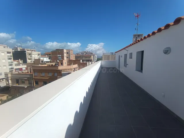 Fantástico ático dúplex de obra nueva a 70 mts de la playa e - foto 4