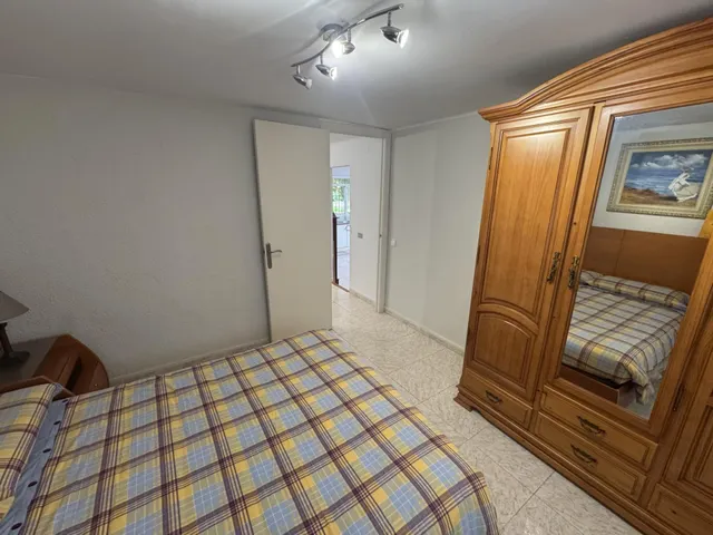 Casa con vistas, amplio espacio exterior y múltiples posibilidades en Mas Milà, Olivella — 41