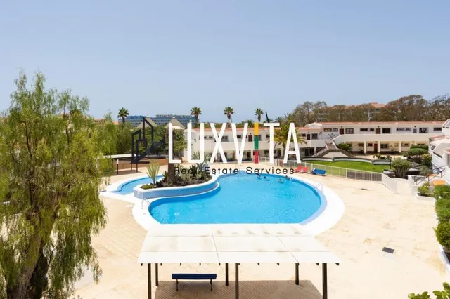Atico duplex en playa de las americas con vistas al mar — 22