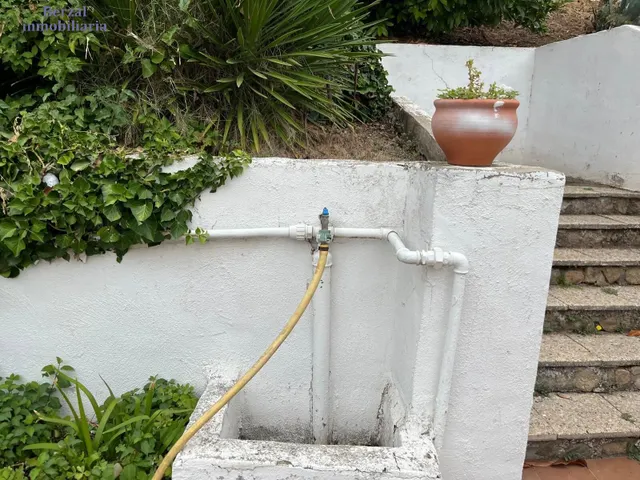 Casa en parcela de casi cuatro mil metros, con piscina, jardin, maravillosas vistas. — 25