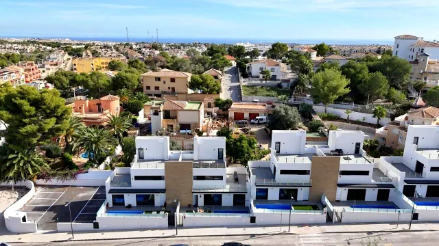 Villa 2 habitaciones 110m² en venta - Villamartin — 40