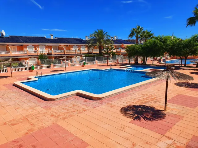 Urb. Mediterraneo - Bungalow con piscina y parking , cerca del mar, frente al parque  Natural Clot de Galvany — 35
