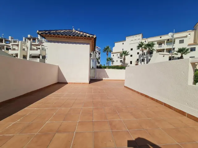 CHALET ADOSADO EN CAMPO DE GOLF DE LAS RAMBLAS ( ORIHUELA CO - foto 3