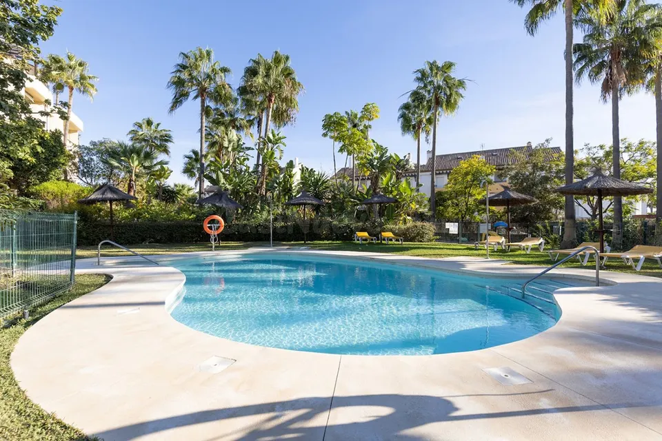 Ático 4 habitaciones 230m² en venta - Marbella