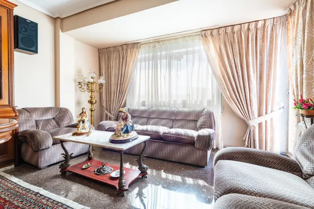 Piso en venta en calle Alcácer Valencia — 23
