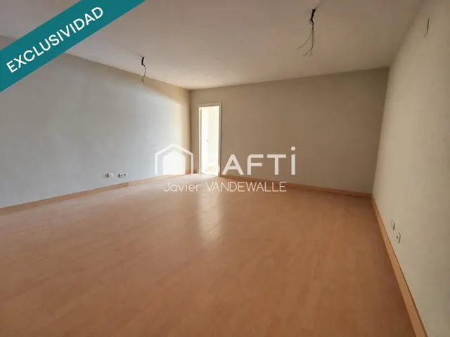 Oficina, en pleno centro, en el paseo de almeria — 9