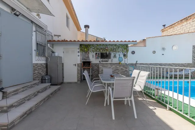 Chalet 3 habitaciones 113m² en venta - Zona aeropuerto — 10