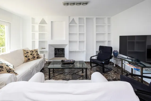 Fantástica vivienda en Loma Linda, vistas panorámicas y zonas Comunes. — 2