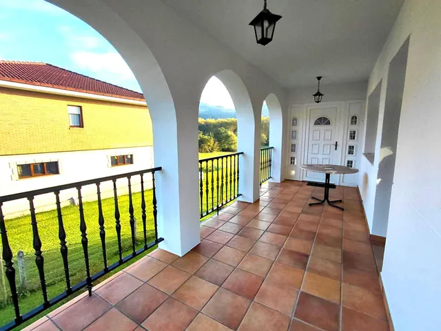 CASA INDEPENDIENTE CON JARDÍN — 18