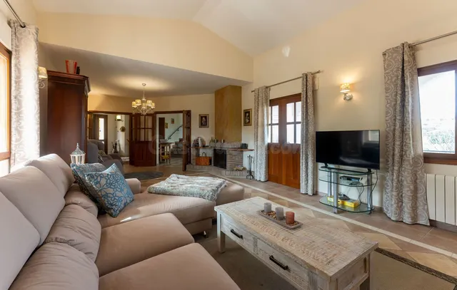 Finca rústica 4 habitaciones 331m² en venta - South of spain — 4