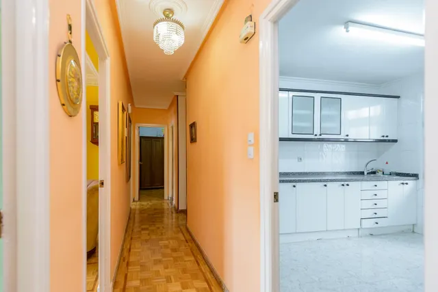 LUZ, CUATRO habitaciones ,TERRAZA Y TRASTERO EN UNA DE LAS MEJORES ZONAS DE OVIEDO — 40