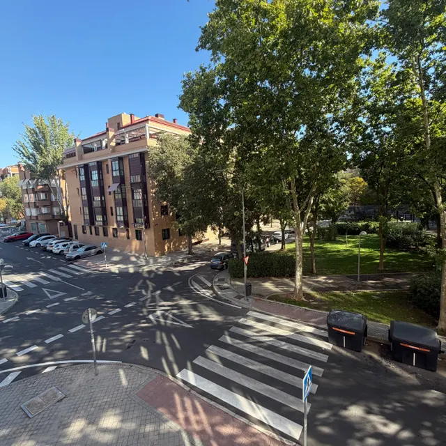 Urbanizacion privada con piscina, 4 dormitorios, 2 baños y posibilidad de adquirir una plaza de garaje doble — 32