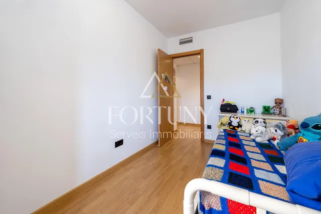 Ático en venta Calle Sant Bernat Calbó, Reus. — 19