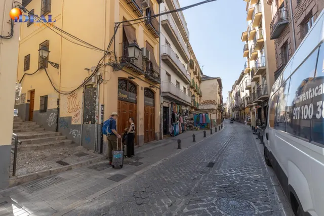 Edificio en venta completo junto a Gran Vía- Bajo Albaicín — 36