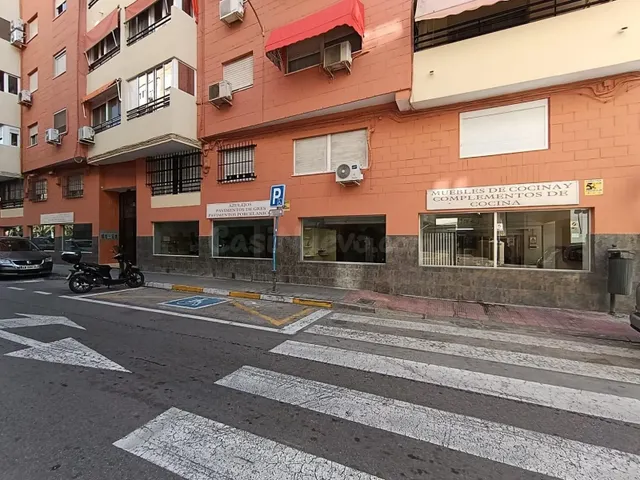 Local comercial 1450m² en venta - Carolinas Altas — 2