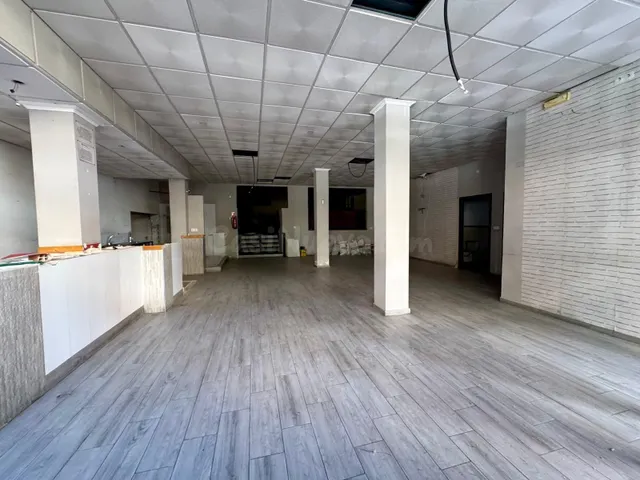 ¡¡ LOCAL CON MULTIPLES OPCIONES Y POTENCIAL DE RENTABILIDAD, - foto 4