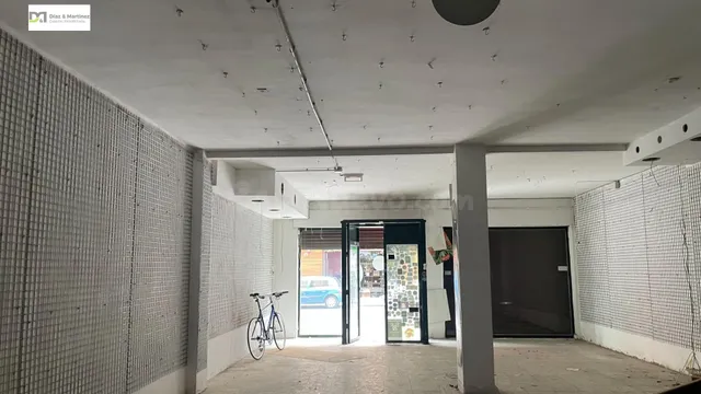 Amplio Local Comercial en Venta en El Ejido, León - Oportuni - foto 2