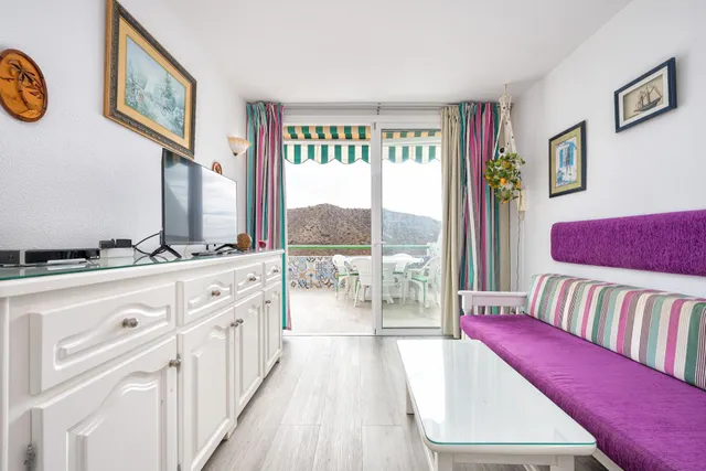 Exclusivo apartamento reformado en esquina con vistas panorámicas al océano – Corona Amarilla, Puerto Rico — 3