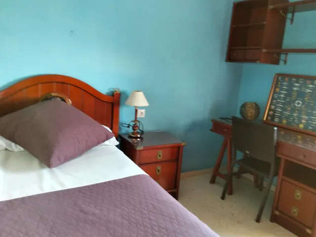 Se alquila habitaciones — 18