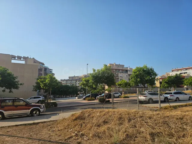 Venta de parcelas a 700 m del mar a partir de 55.100 euros - foto 5