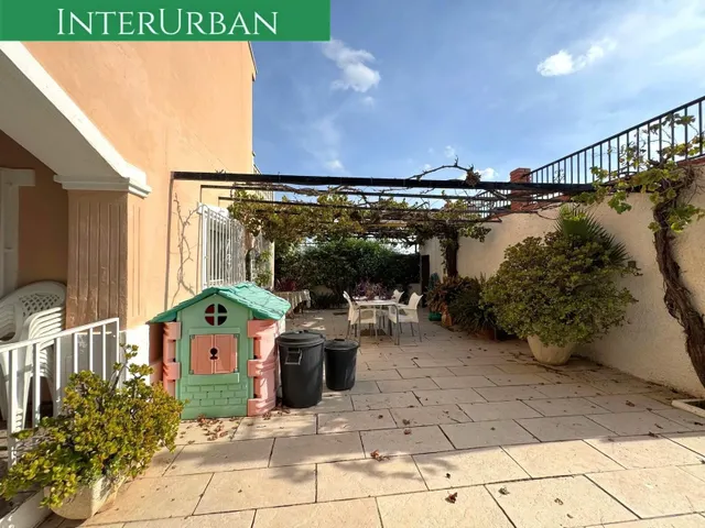 Chalet 5 habitaciones 268m² en venta - Urb. Montcati — 43