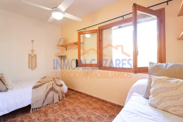 Triplex de 4 habitaciones, 3 baños, jardin y solarium. a solo 450 m del mar, los narejos, los alcazares, Murcia — 30