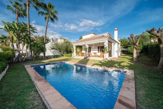 Chalet 5 habitaciones 396m² en venta - Riviera del sol — 6