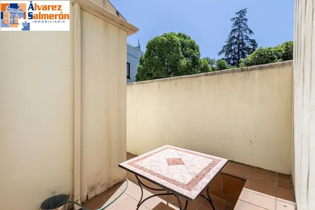 Chalet Exclusivo en Camino Bajo de Huétor — 35