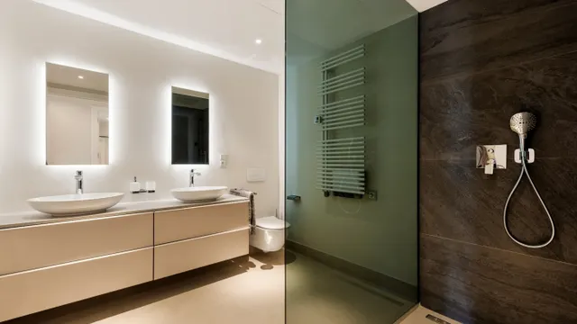 APARTAMENTO TOTALMENTE REFORMADO CON VISTAS DESPEJADAS AL MAR EN VENTA EN BAHÍA DEL VELERÍN, ESTEPON — 6