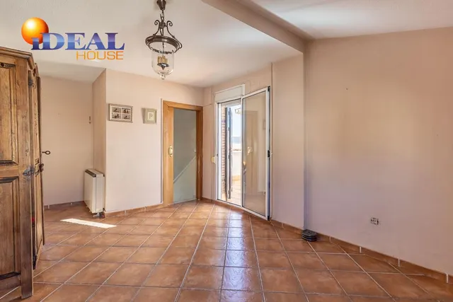 VIVIENDA con encanto en PALACIO DE DEPORTES — 28