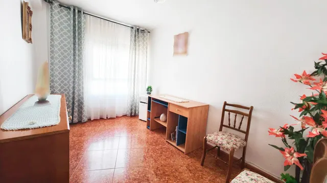 ¡¡ GRAN OPORTUNIDAD EN MEDINA AZAHARA !! PISO EXTERIOR DE TRES DORMITORIOS, 95 M2 Y ASCENSOR — 15