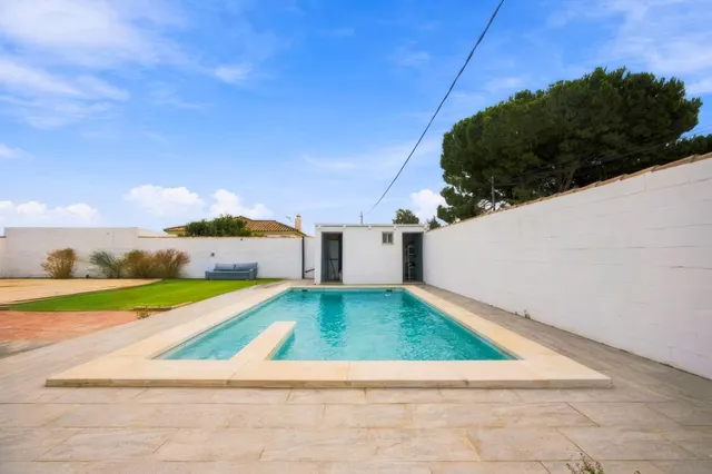 Chalet independiente con piscina privada — 11