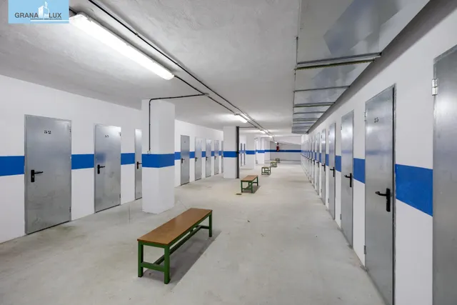 MAGNIFICO PISO EN ZONA MEDIA DE LA estación DE SIERRA NEVADA — 21