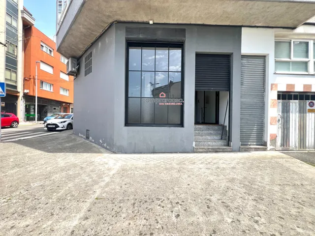 Local comercial en alquiler en O Temple — 14