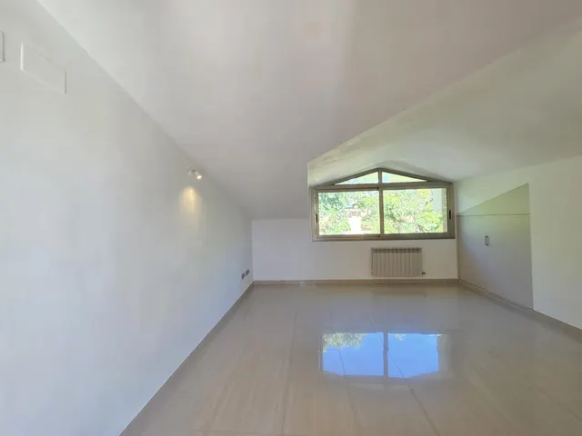 CASA CON JARDIN DE 4 habitaciones EN BARENYS — 35