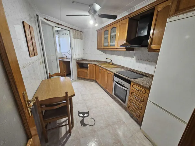 Piso Amplio con Balcón, Trastero, Plaza de Garaje y Ascensor en Massanassa!!! — 25