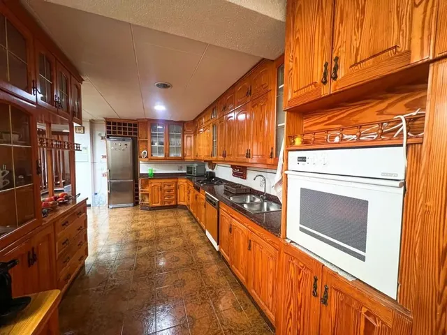 Villa 5 habitaciones 340m² en venta - Zona Pueblo — 9