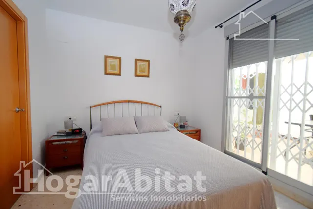 MUY AMPLIO CON TERRAZA, GARAJE Y TRASTERO — 14
