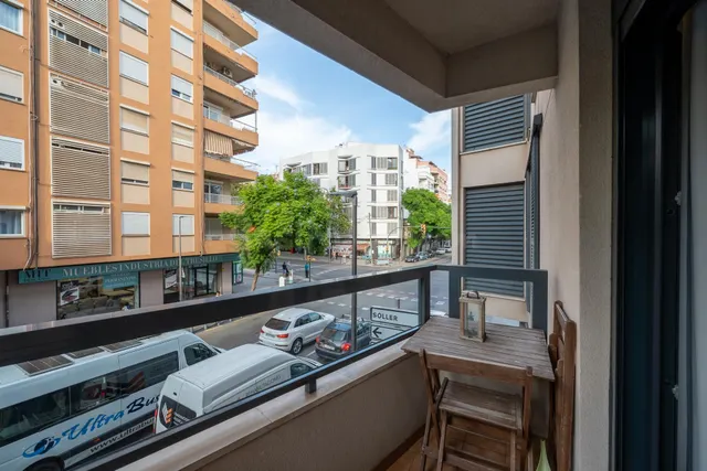 Piso en zona Ocimax con plaza de aparcamiento. — 2