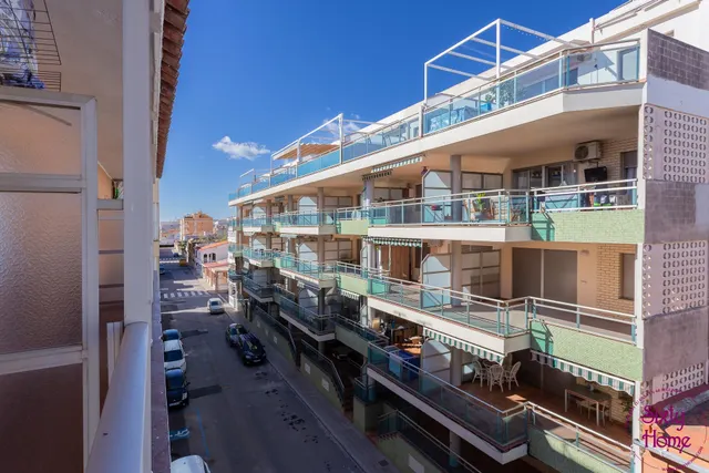 Vivienda SIN ASCENSOR de cuatro dormitorios en segunda línea de playa — 32