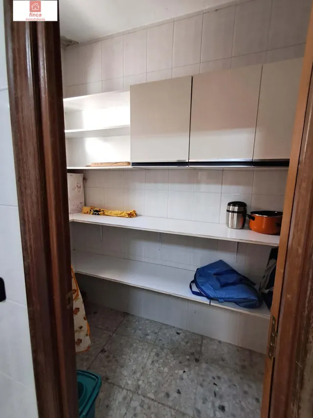 Se vende vivienda doble en Montijo, zona centro, plaza santa clara, a tres calles, con garaje y piscina — 18