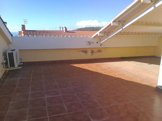 Adosado 4 habitaciones con garaje cerrado a 2km del aeropuerto — 3