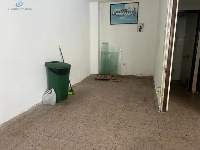 Local convertible en vivienda cerca del muelle — 4